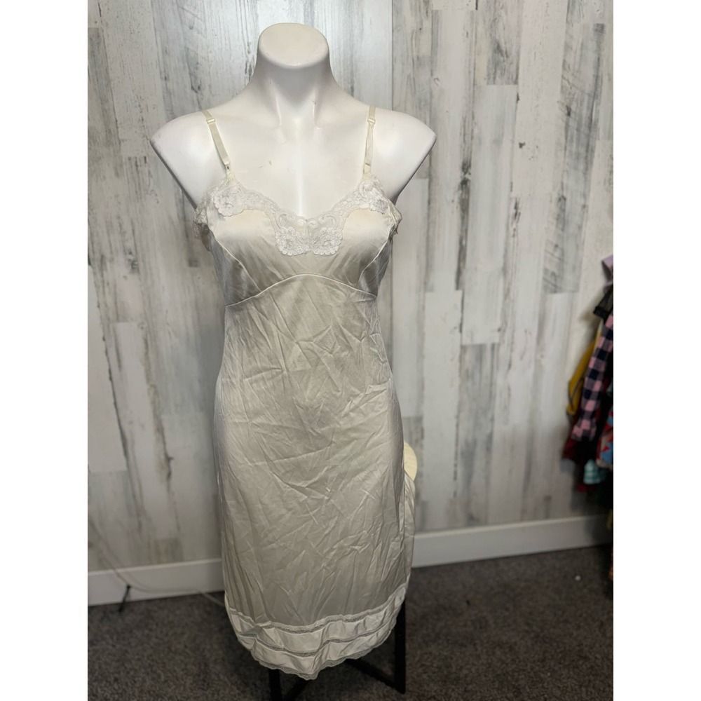 Vintage JCPenney Adonna Lace Trim Full Slip Dress Womens Ivory Midi Nightgown